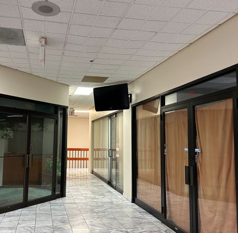 665 Pasquinelli Drive 207 Westmont IL 60559