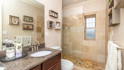 Tiny photo for 1639 W GRANVILLE Avenue #G, Chicago, IL 60660 (MLS # 12666371)