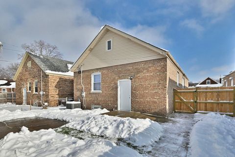 Tiny photo for 11204 S Emerald Avenue, Chicago, IL 60628 (MLS # 12548506)