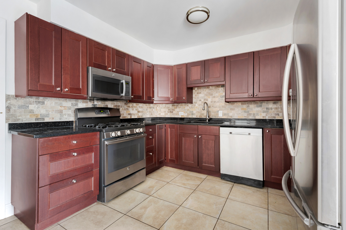 5251 W GALITZ Street 311