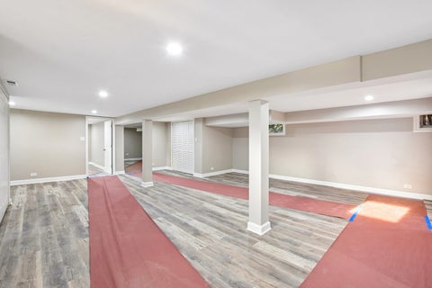 Tiny photo for 733 Caryn Circle, South Holland, IL 60473 (MLS # 12757862)