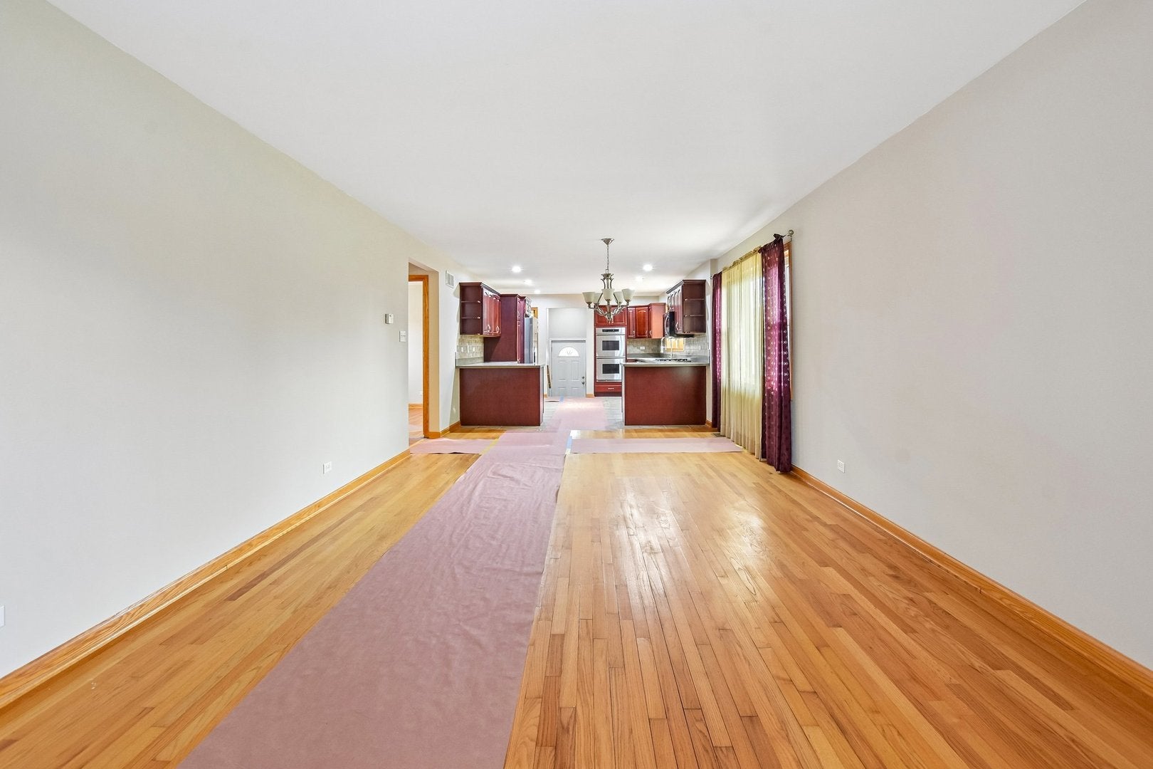 733 Caryn Circle