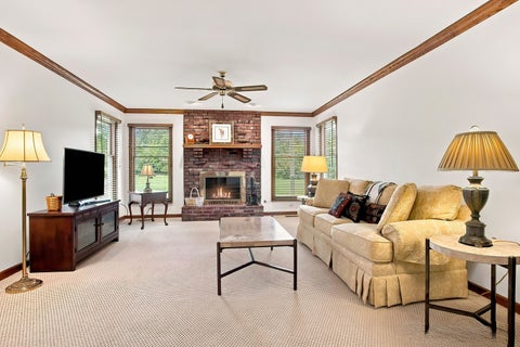Tiny photo for 1419 Stevenson Drive, Libertyville, IL 60048 (MLS # 12723407)