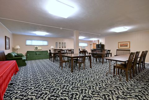 Tiny photo for 360 Claymoor Avenue #2E, Hinsdale, IL 60521 (MLS # 12642905)
