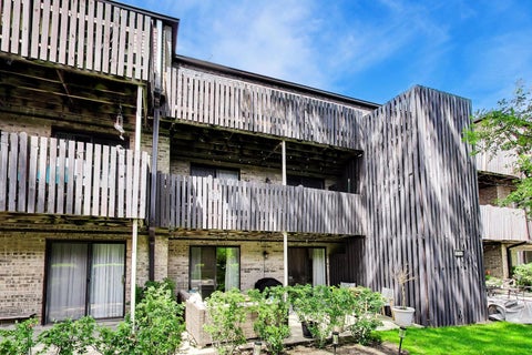 Tiny photo for 1714 Northfield Square Sq #B, Northfield, IL 60093 (MLS # 12693218)