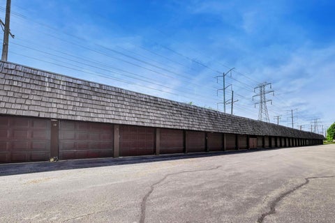 Tiny photo for 1714 Northfield Square Sq #B, Northfield, IL 60093 (MLS # 12693218)