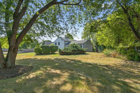 Tiny photo for 505 Astoria Court, Vernon Hills, IL 60061 (MLS # 12472291)