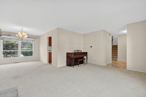Tiny photo for 505 Astoria Court, Vernon Hills, IL 60061 (MLS # 12472291)