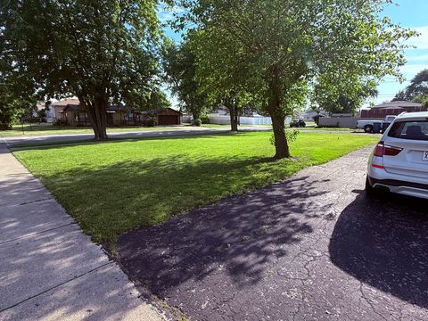 Tiny photo for 8356 S 78th Avenue, Bridgeview, IL 60455 (MLS # 12644576)