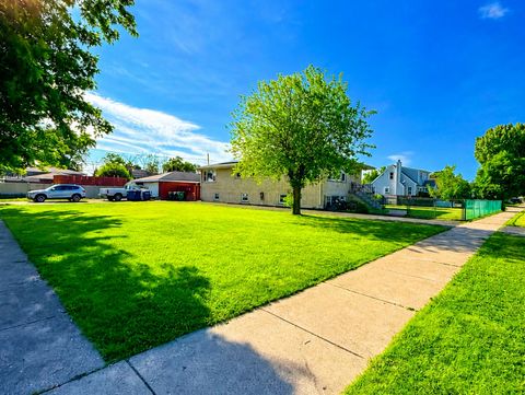Tiny photo for 8356 S 78th Avenue, Bridgeview, IL 60455 (MLS # 12644576)