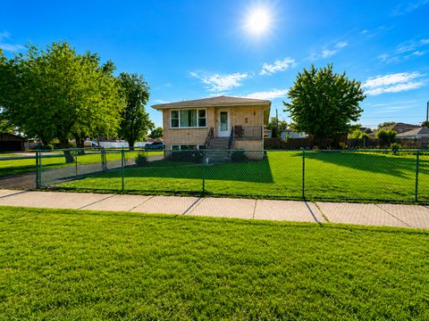 Tiny photo for 8356 S 78th Avenue, Bridgeview, IL 60455 (MLS # 12644576)