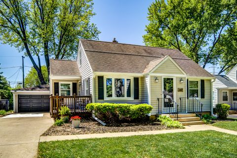 247 Weaver Drive Cary IL 60013