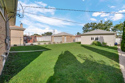 Tiny photo for 3109 Wilcox Avenue, Bellwood, IL 60104 (MLS # 12607827)