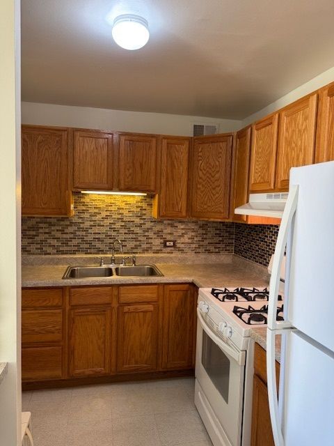 Tiny photo for 2605 S Indiana Avenue #708, Chicago, IL 60616 (MLS # 12516404)