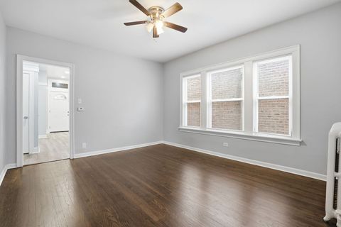 Tiny photo for 7923 S Luella Avenue, Chicago, IL 60617 (MLS # 12634327)