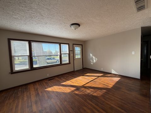 Tiny photo for 108 W Walnut Street, Gibson City, IL 60936 (MLS # 12502620)