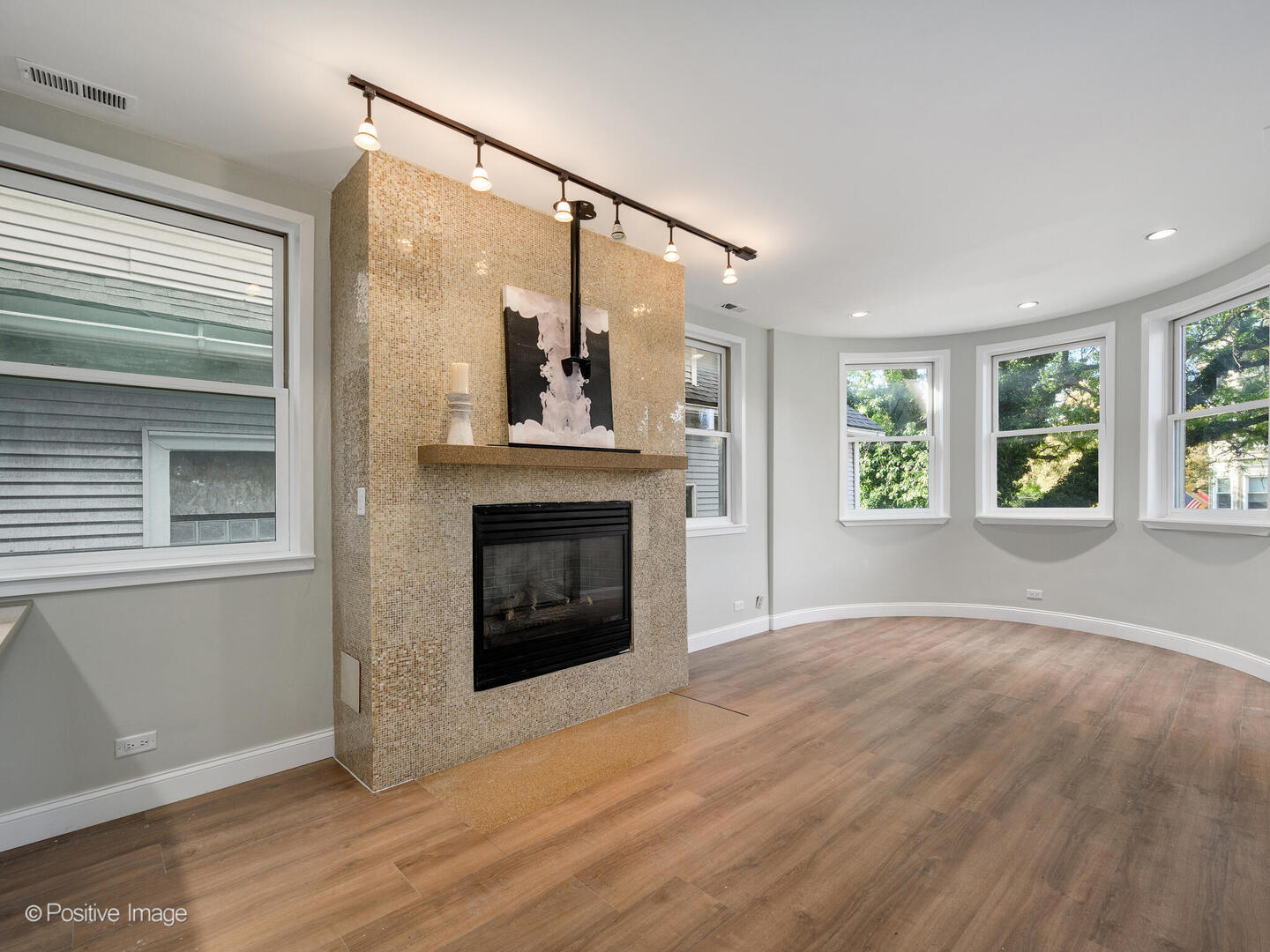 3033 N Racine Avenue 2