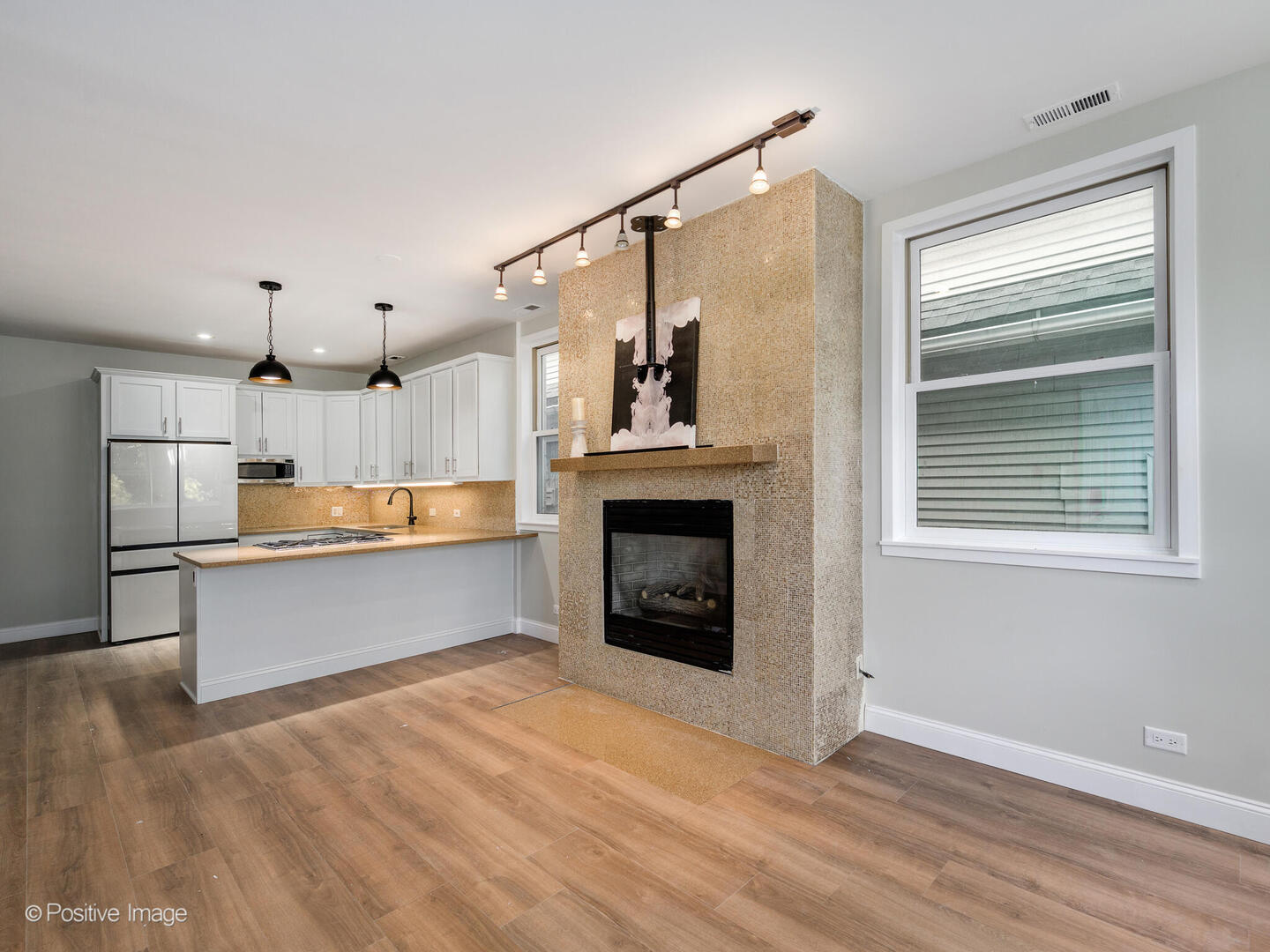 3033 N Racine Avenue 2