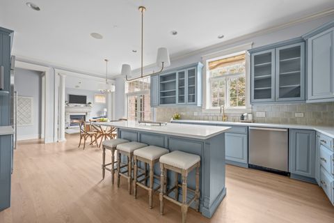 Tiny photo for 512 Elmwood Avenue, Wilmette, IL 60091 (MLS # 12513290)