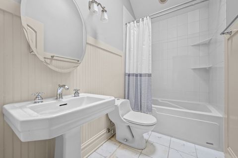 Tiny photo for 512 Elmwood Avenue, Wilmette, IL 60091 (MLS # 12513290)