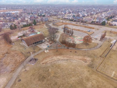 Tiny photo for 2110 Sinclair Court, Bloomington, IL 61704 (MLS # 12572293)