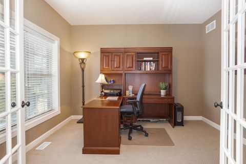 Tiny photo for 2110 Sinclair Court, Bloomington, IL 61704 (MLS # 12572293)