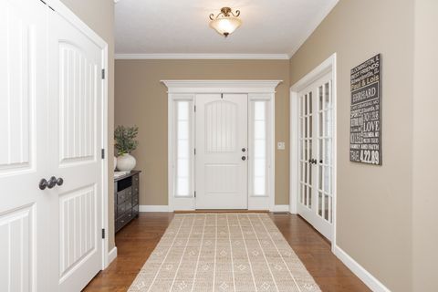 Tiny photo for 2110 Sinclair Court, Bloomington, IL 61704 (MLS # 12572293)