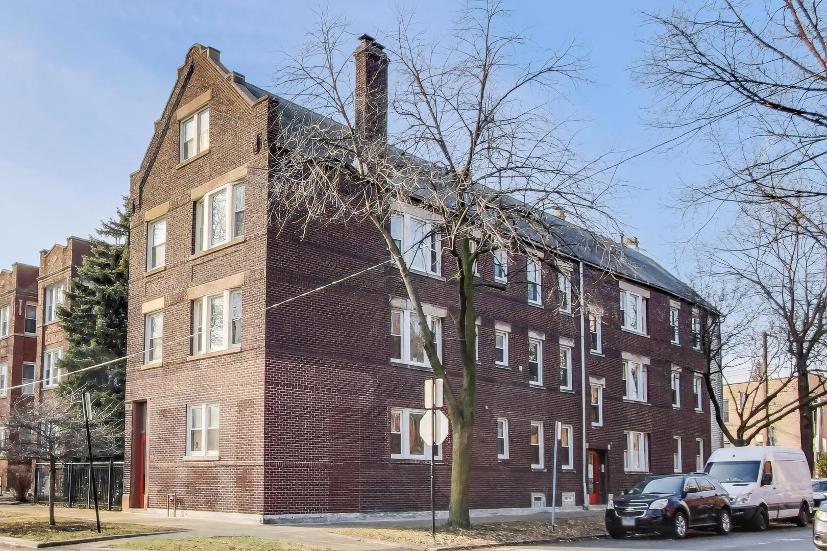 3358 N Monticello Avenue 3E