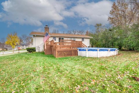 A home in Downers Grove