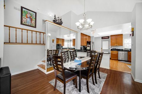 Tiny photo for 7934 W Park Avenue, Niles, IL 60714 (MLS # 12560384)