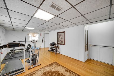 Tiny photo for 7934 W Park Avenue, Niles, IL 60714 (MLS # 12560384)