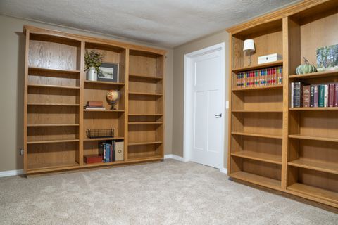 Tiny photo for 701 Thomas Drive, Heyworth, IL 61745 (MLS # 12469282)