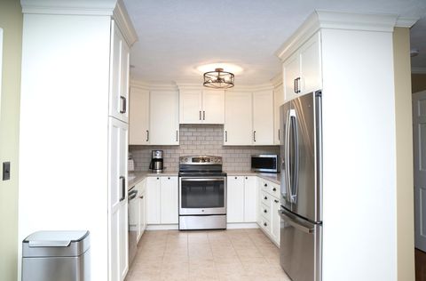 Tiny photo for 701 Thomas Drive, Heyworth, IL 61745 (MLS # 12469282)
