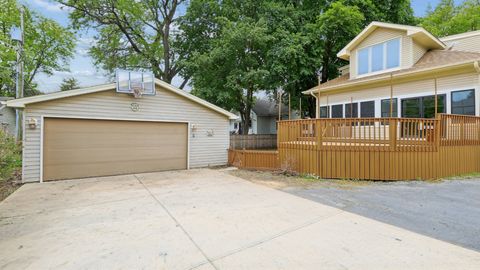 Tiny photo for 407 N Pine Avenue, Arlington Heights, IL 60004 (MLS # 12616750)