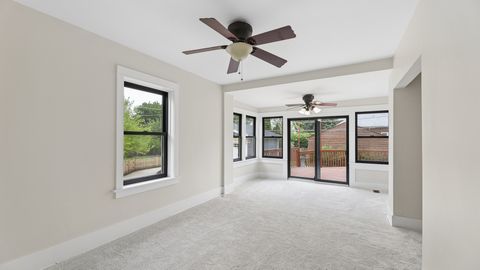 Tiny photo for 407 N Pine Avenue, Arlington Heights, IL 60004 (MLS # 12616750)
