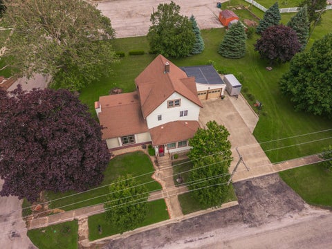 Tiny photo for 415 N 4th Street, Chatsworth, IL 60921 (MLS # 12672212)
