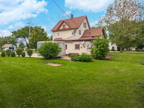Tiny photo for 415 N 4th Street, Chatsworth, IL 60921 (MLS # 12672212)