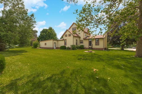 Tiny photo for 415 N 4th Street, Chatsworth, IL 60921 (MLS # 12672212)