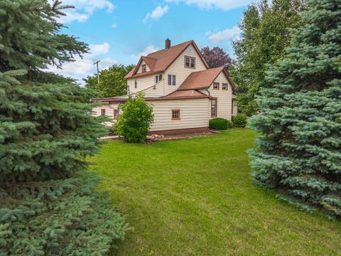 Tiny photo for 415 N 4th Street, Chatsworth, IL 60921 (MLS # 12672212)
