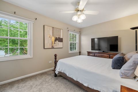 Tiny photo for 5820 Raintree Lane, Westmont, IL 60559 (MLS # 12489088)