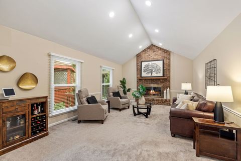 Tiny photo for 5820 Raintree Lane, Westmont, IL 60559 (MLS # 12489088)