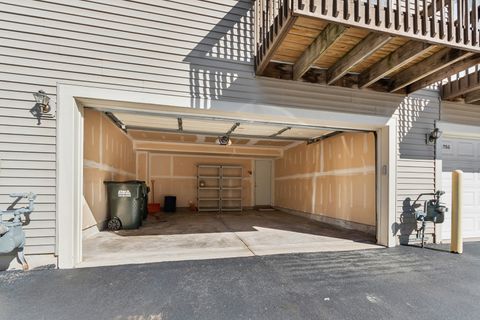 Tiny photo for 31754 N Pineview Boulevard, Lakemoor, IL 60051 (MLS # 12540134)