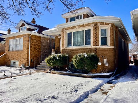Tiny photo for 3104 N 76th Court, Elmwood Park, IL 60707 (MLS # 12560488)