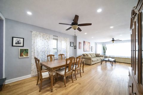 Tiny photo for 3104 N 76th Court, Elmwood Park, IL 60707 (MLS # 12560488)