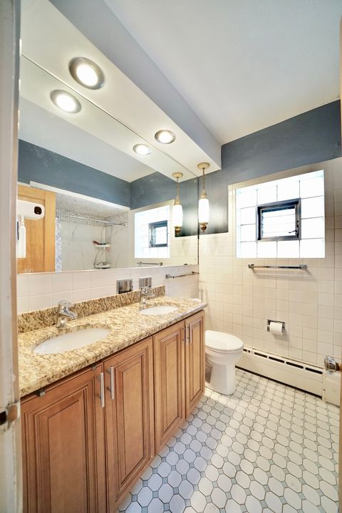 Tiny photo for 3104 N 76th Court, Elmwood Park, IL 60707 (MLS # 12560488)