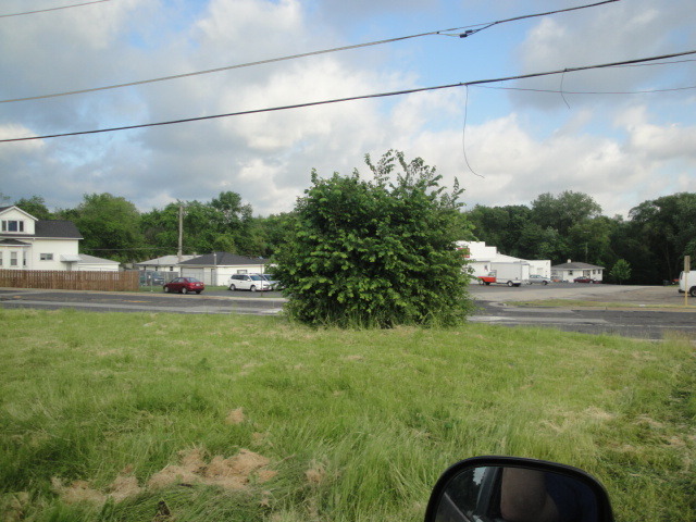 1607 Maple Road