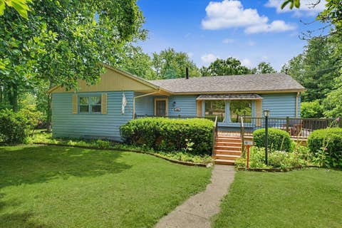 Photo of 528 Chester Avenue, Danville, IL 61832 (MLS # 12641030)