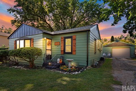 36866 N NATHAN HALE Drive Lake Villa IL 60046