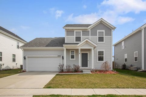 Photo of 32062 Savannah Drive, Lakemoor, IL 60051 (MLS # 12614273)