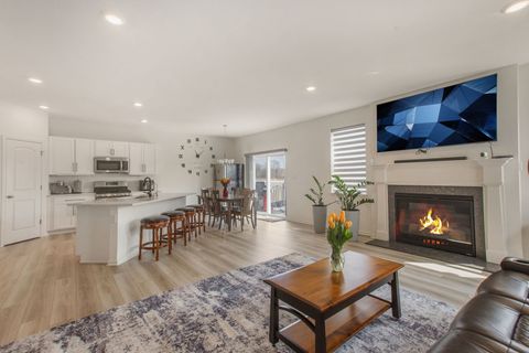 Tiny photo for 32062 Savannah Drive, Lakemoor, IL 60051 (MLS # 12614273)